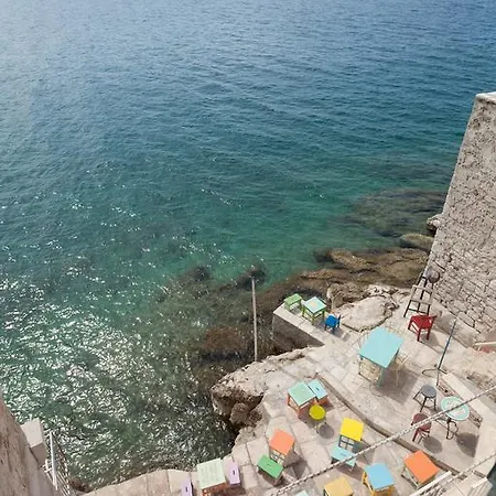 Apartment Mediterraneo Rovinj Exterior photo